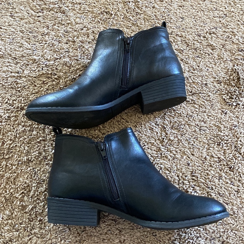 Sun & Stone Booties Black 8.5 Womens